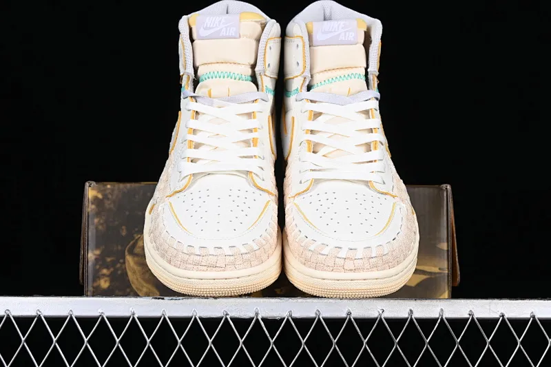 All categories Air Jordan Jordan series basketball shoes Air Jordan 1 High LW version Union x Air Jordan 1 High OG "Woven" AJ1 Joe 1 joint model woven high-top basketball shoes FD2565-100